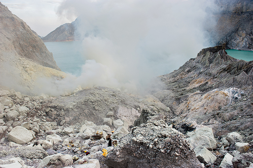 Kawah Ijen 2799 m n.p.m  – Blue Lava